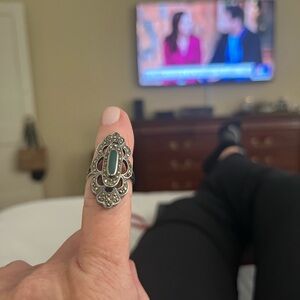 Stunning art deco ring